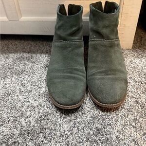 TOMS Women's Grey Ankle Boots